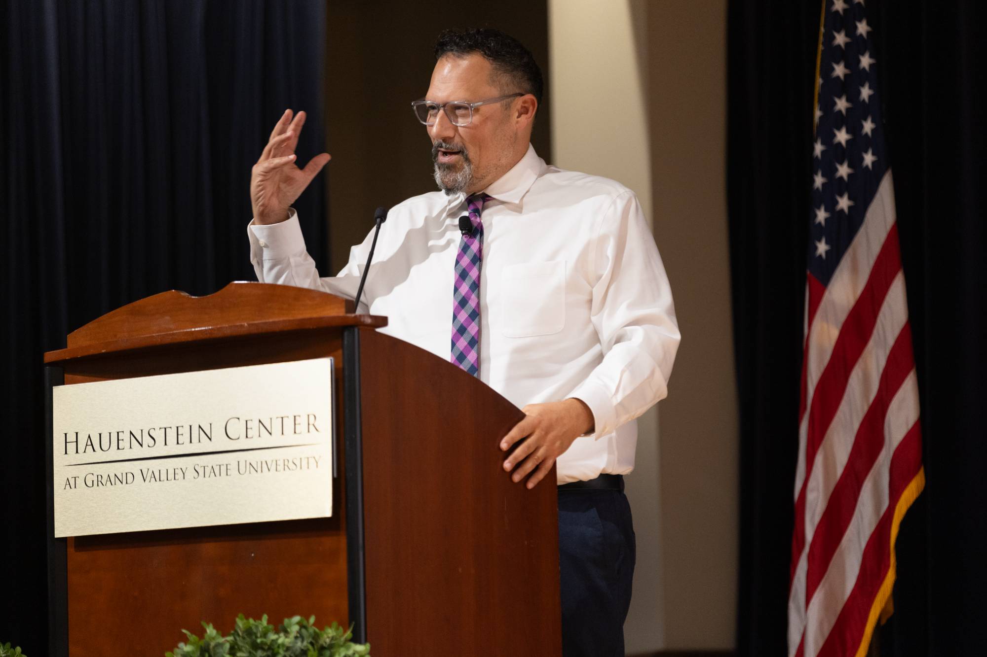 Speakers in conversation